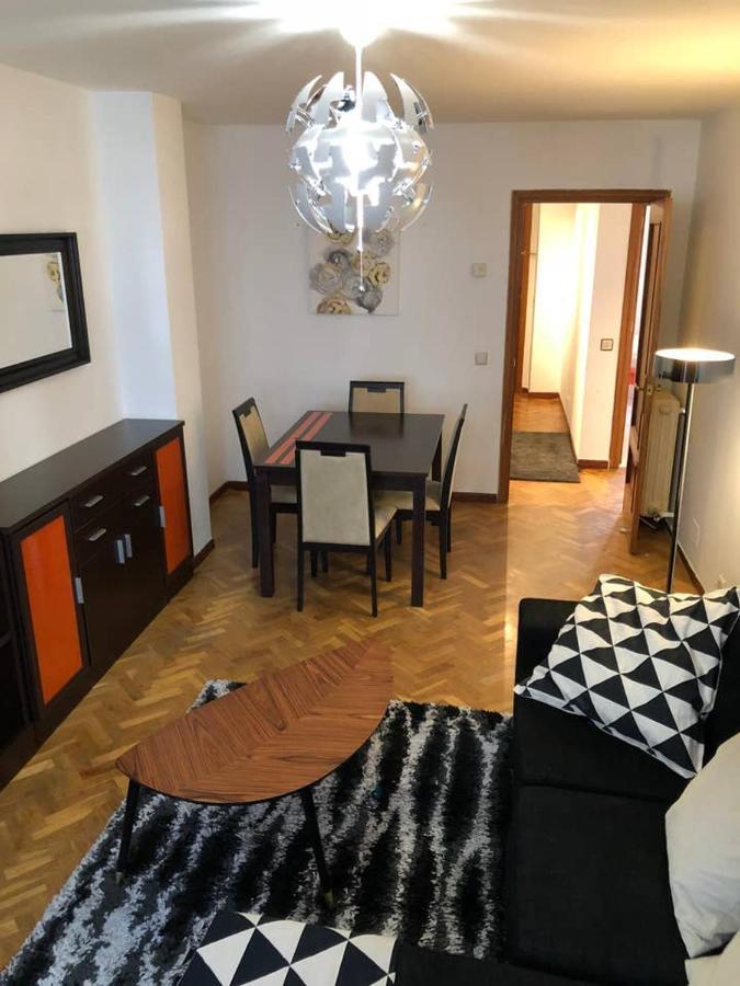 레온 Apartamento Mulhacin 아파트 외부 사진